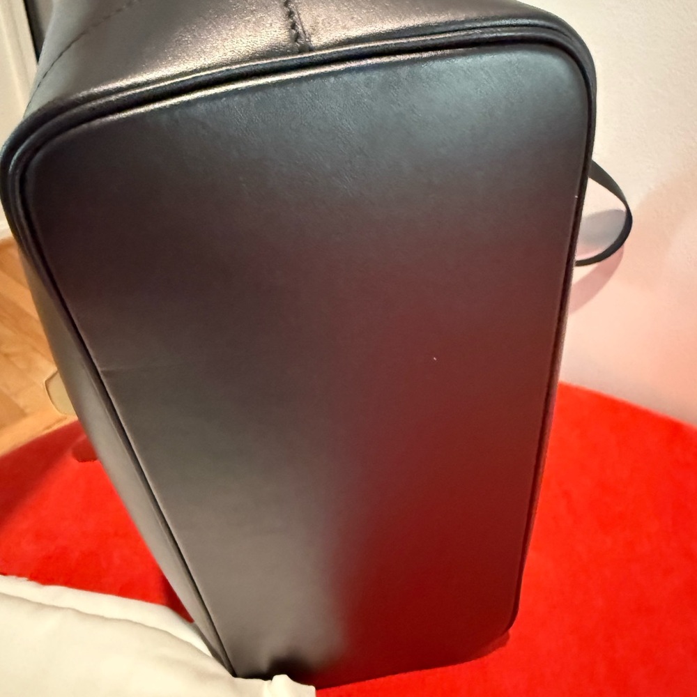 Salvatore Ferragamo Black Leather Tote Bag- NEW - Picture 13 of 14